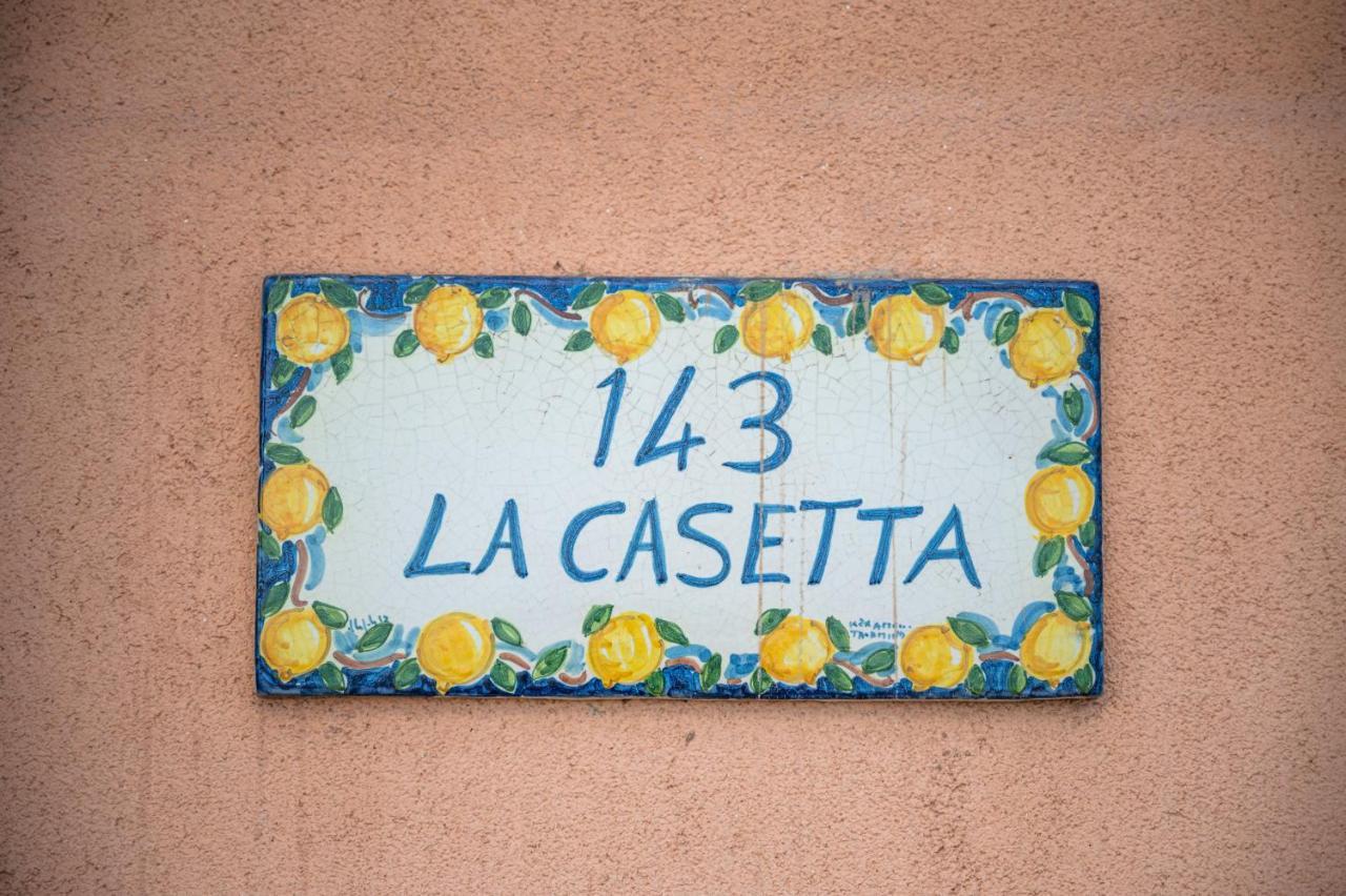 La Casetta Azzurra Naxos Джардини-Наксос Экстерьер фото